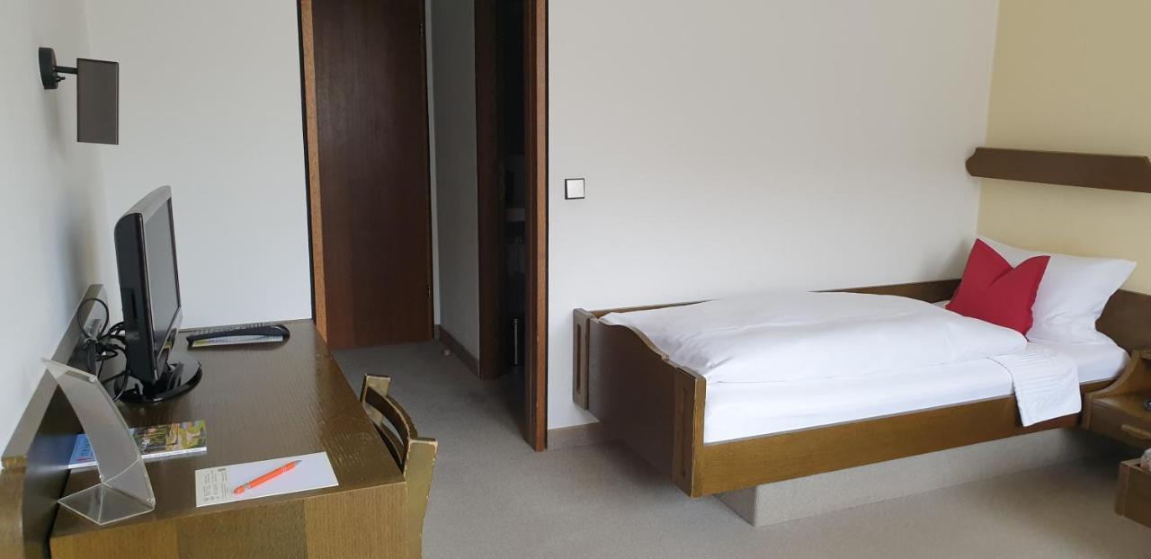 Hotel Muenzmay Stuttgart Bilik gambar